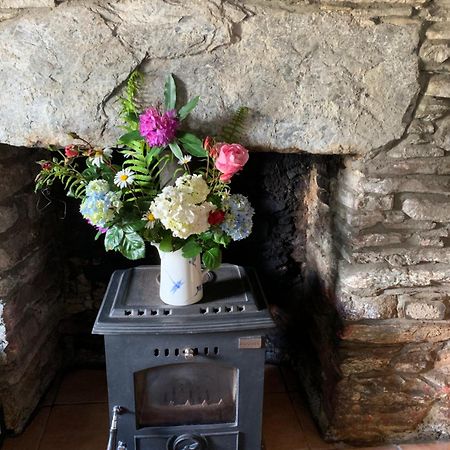 Westland Traditional Cottage Dated 1700'S Ardea エクステリア 写真